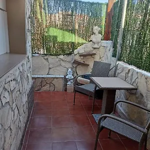 https://servilux-3.hotelsinnerja.org
