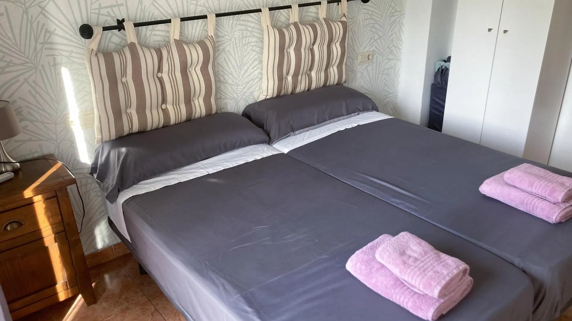 Luninoso Y Practico Apartamento En El Centro Con Amplio Parking Incluido location